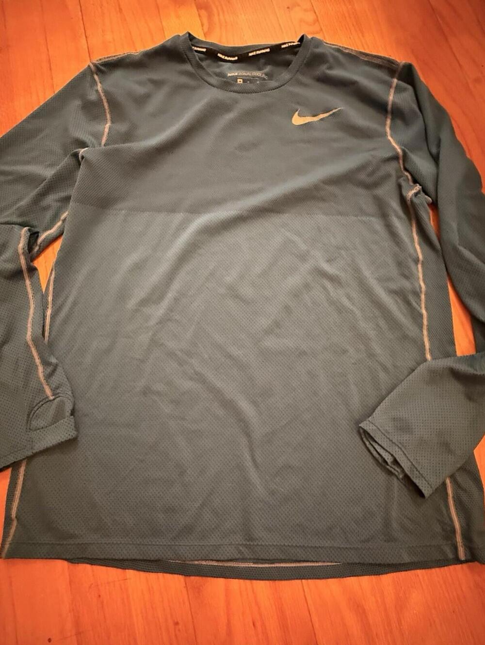 Nike‎ Zonal Cooling Long Sleeve Top Dri Fit Sz M Thumb Holes Lightweight - Picture 1 of 11